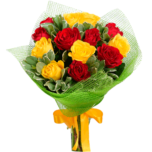 Arrangement of 13 Kenyan Roses with delivery Kerch