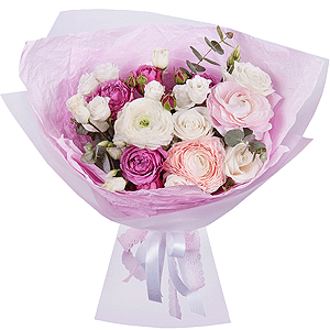 White rose 50 cm - 4, Ranunculus Pink - 2, Spray peony rose Misty Bubbles, 50 cm - 3, lisianthus - 3, Ranunculus White - 1, Eucalyptus Cinerea, Wrapping Paper