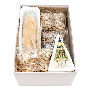Box with Nuts and Brie Cheese with delivery Kerch