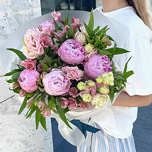 Peony Gloss with delivery Kerch