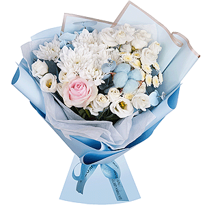 Airy azure with delivery Kerch