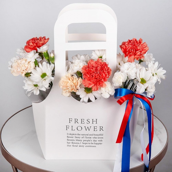 Bacardi White Spray Chrysanthemum - 1, Orange carnation - 6, White spray carnation - 3, Carnation white, cream - 5, Flower bag, Oasis, Ribbon