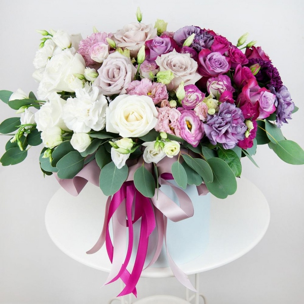 Deep Purple rose - 5, Pink rose 50 cm - 3, White rose 50 cm - 4, Pink carnation - 2, Bright pink spray rose mix, 50 cm - 5, Baltica Pink Spray Chrysanthemum - 2, Pink Lisianthus (Eustoma) - 4, lisianthus - 2, Carnation white, cream - 4, Lilac carnation - 3, Round flower box medium, Oasis, Wrapping Paper, Eucalyptus populus (1 pc.)