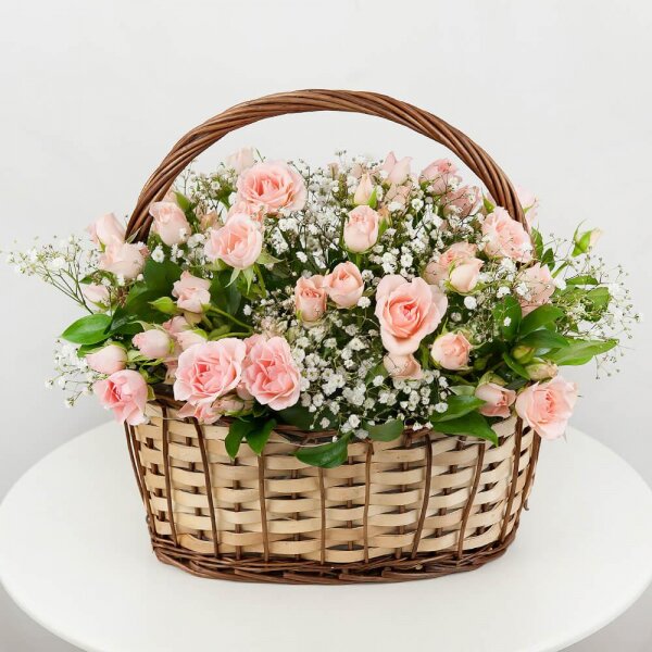 Spray rose: white, cream, light pink 50 cm - 14, Gypsophila - 3, Medium Basket, Oasis, Ruscus
