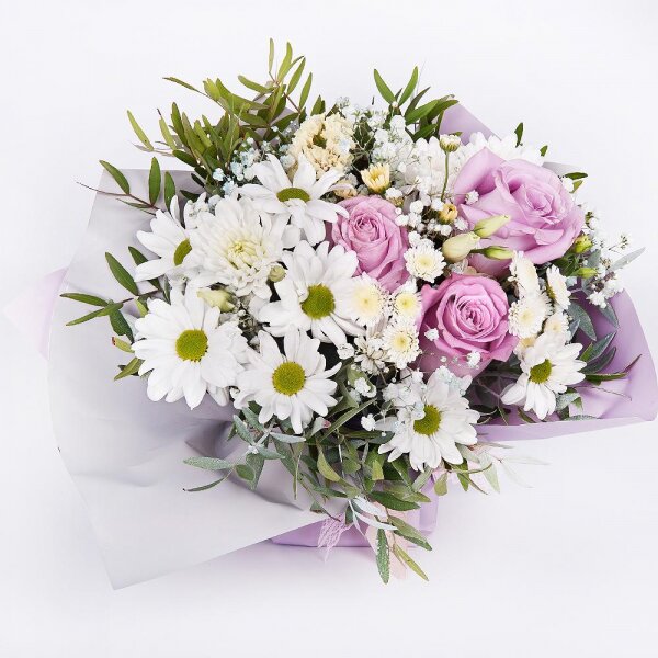 Pink rose 50 cm - 3, Bacardi White Spray Chrysanthemum - 2, Gypsophila - 1, lisianthus - 1, Athos poms Stallion - 1, Oasis, White statice, Wrapping Paper, Pistachio