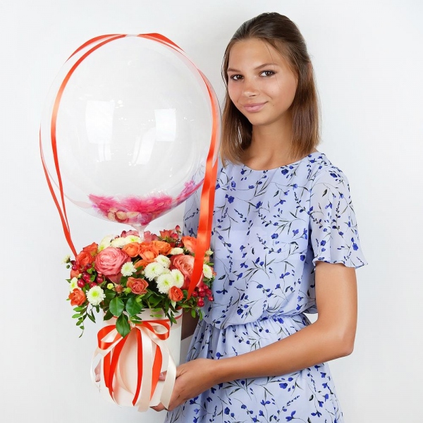 Spray rose: yellow, orange 50 cm - 7, Baltica White Spray Chrysanthemum - 4, Peony rose Kahala 50 cm - 5, Round flower box small , Oasis, Film, Pistachio, Ruscus, Hypericum, Ribbon, Transparent balloon Bubble with filling