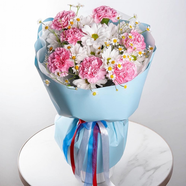 Pink carnation - 11, Bacardi White Spray Chrysanthemum - 2, Chamomile - 2, Wrapping Paper