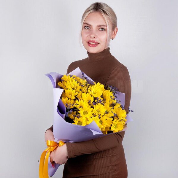 Bacardi Yellow Spray Chrysanthemum - 5, Limonium (1 pc.), Wrapping Paper