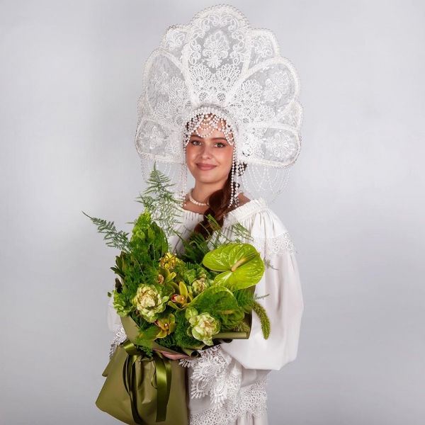 Rose Veggie 50 cm - 3, Green Hydrangea - 1, Green Cymbidium Orchid Bud - 3, Green carnation - 5, Anthurium, Flask for orchids, Leukodendron, Asparagus setaceus (1 pc.), Moluccella, Panicum, Decorative crown, Wrapping Paper