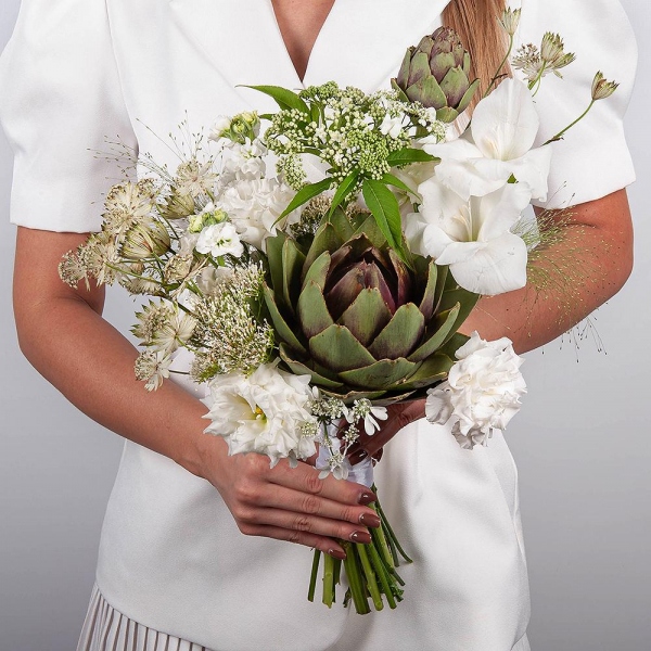 White Gladiolus - 1, lisianthus - 2, White Matthiola - 5, Artichoke, Sedum, Panicum, Ribbon
