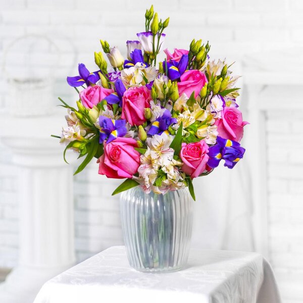 Irises - 7, Pink rose 50 cm - 7, Alstromeria white, soft pink - 5, Purple Lisianthus (Eustoma) - 5, Felt, Ribbon