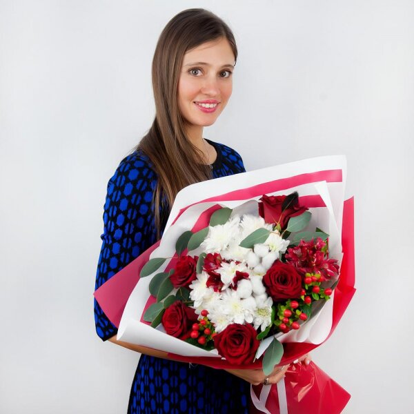 Red rose 50 cm - 5, Baltica White Spray Chrysanthemum - 2, Alstromeria Red, Bright Pink - 2, Hypericum, Cotton bud, Eucalyptus populus (1 pc.), Wrapping Paper, Ribbon