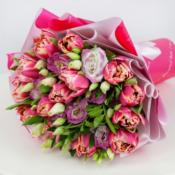 Pink Lisianthus (Eustoma) - 3, Pink tulip - 21, Pistachio, Wrapping Paper