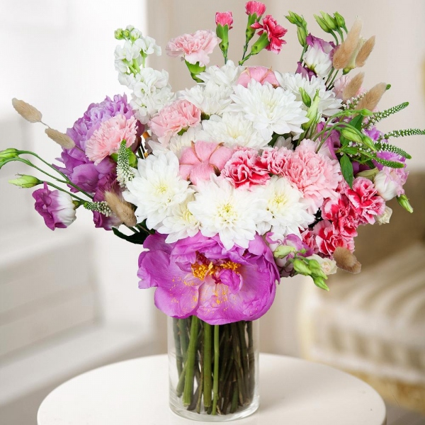 White Matthiola - 2, Baltica White Spray Chrysanthemum - 3, Pink Lisianthus (Eustoma) - 4, Peony pink - 4, Pink spray carnation - 4, Pink carnation - 6, Veronica spray, Cotton bud, Dried flowers decor, Wrapping Paper