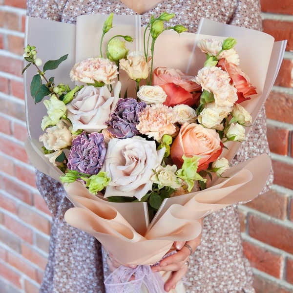 Peony rose Kahala 50 cm - 3, Rose Powder 50 cm Ecuador (Quicksand, Menta) - 2, Lilac carnation - 2, lisianthus - 3, Spray rose: white, cream, light pink 50 cm - 3, Carnation white, cream - 2, Wrapping Paper, Symphoricarpos