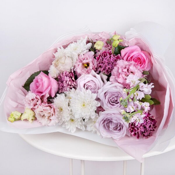Rose Cream 50 cm - 3, Pink rose 50 cm - 2, Lilac carnation - 3, Baltica White Spray Chrysanthemum - 2, Pink Lisianthus (Eustoma) - 2, Pink Matthiola - 2, lisianthus - 1, Pistachio, Wrapping Paper