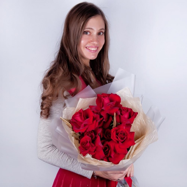 Rose Red 50 cm Ecuador - 11, Aspidistra (1 pc.), Wrapping Paper, Ribbon
