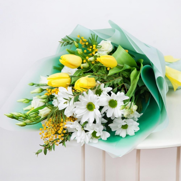 Bacardi White Spray Chrysanthemum - 2, lisianthus - 3, Yellow tulip - 9, Mimosa - 2, Eucalyptus parvifolia (1 pc.), Wrapping Paper