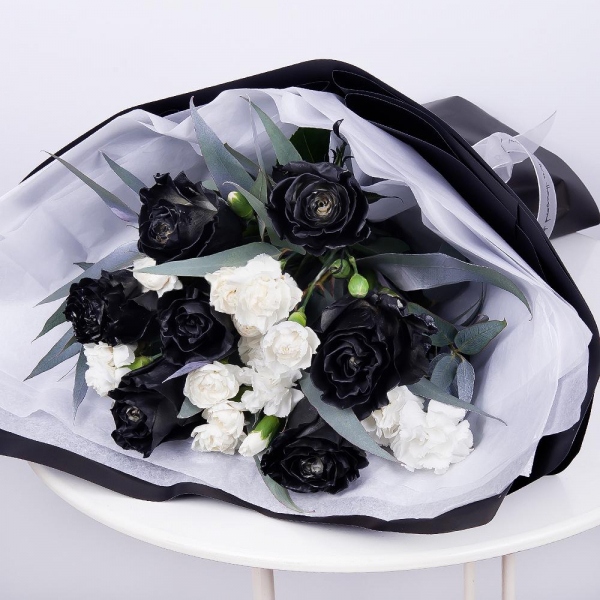 Rose black - 11, White spray carnation - 10, Eucalyptus, Wrapping Paper