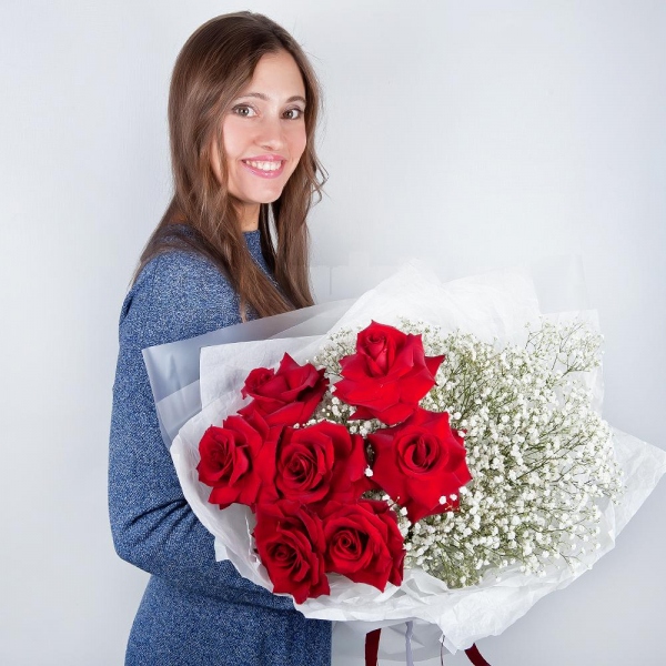 Rose Red 50 cm Ecuador - 7, Gypsophila - 5, Wrapping Paper, Ribbon