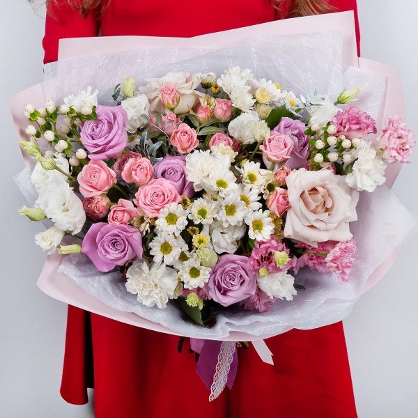 lisianthus - 2, Santini White Spray Chrysanthemum - 4, Pink rose 50 cm - 7, Rose Powder 50 cm Ecuador (Quicksand, Menta) - 2, Carnation white, cream - 6, Bright pink spray rose mix, 50 cm - 3, Pink Lisianthus (Eustoma) - 2, Hypericum, Pistachio, Wrapping Paper