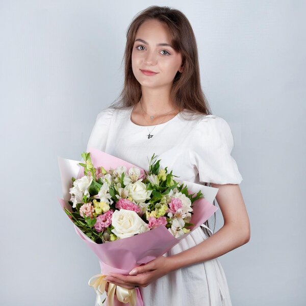 White rose 50 cm - 5, Alstromeria white, soft pink - 7, Pink Lisianthus (Eustoma) - 3, Pistachio, Wrapping Paper