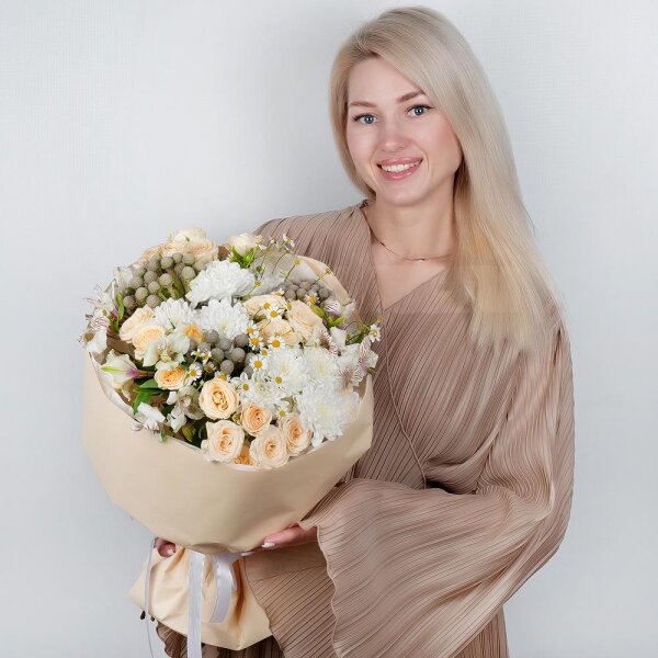 Spray rose: white, cream, light pink 50 cm - 4, Baltica White Spray Chrysanthemum - 2, Alstromeria white, soft pink - 3, Chamomile - 3, Brunia Green Lanuginosa (1 pc.), Wrapping Paper