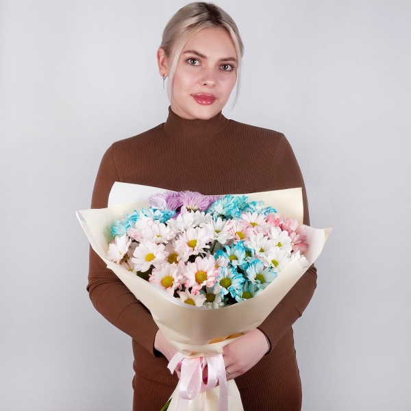 Bacardi White Spray Chrysanthemum - 3, Chrysanthemum spray Bacardi dyed blue - 3, Bacardi Pink Spray Chrysanthemum - 3, Wrapping Paper