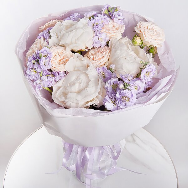 Peony white - 3, Peony sprayrose - 7, Matthiola Lilac - 3, Wrapping Paper