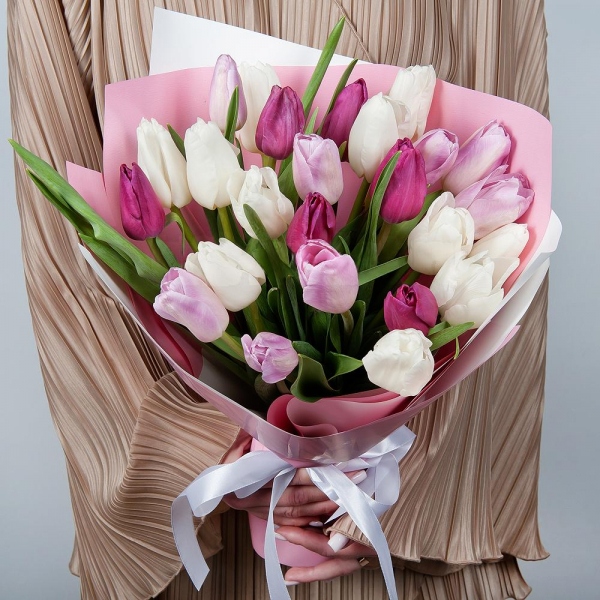 Tulip white - 19, Pink tulip - 20, Wrapping Paper