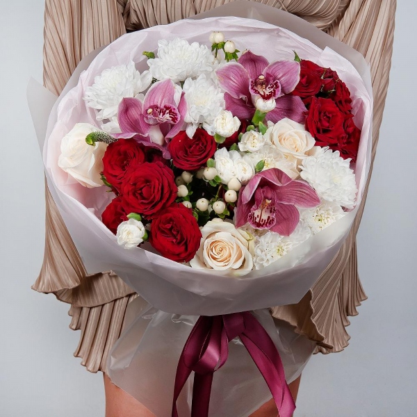 Pink Cymbidium Orchid Bud - 3, Spray rose: red 50 cm - 2, White spray carnation - 6, White rose 50 cm - 5, Baltica White Spray Chrysanthemum - 3, Flask for orchids, Veronica spray, Hypericum, Wrapping Paper