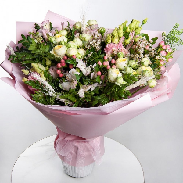 Peony sprayrose - 3, Alstromeria white, soft pink - 8, Pink Lisianthus (Eustoma) - 2, Pistachio, Hypericum, Waxflower (1 pc.), Green bell (1 pc.), Dried flowers in assortment, Wrapping Paper